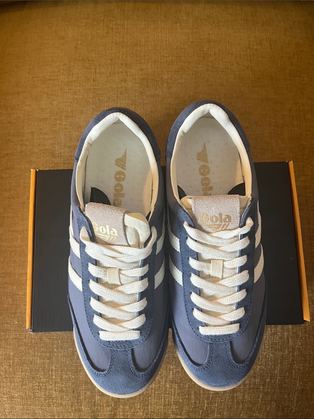 Gola Women’s Firefly Leather Sneakers NWB Size 7 - Picture 9 of 12
